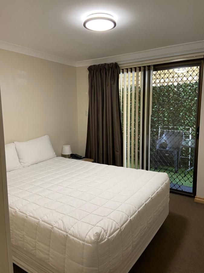 Silver Sands Resort Mandurah Exterior foto