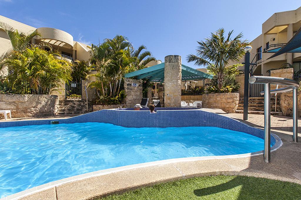 Silver Sands Resort Mandurah Exterior foto