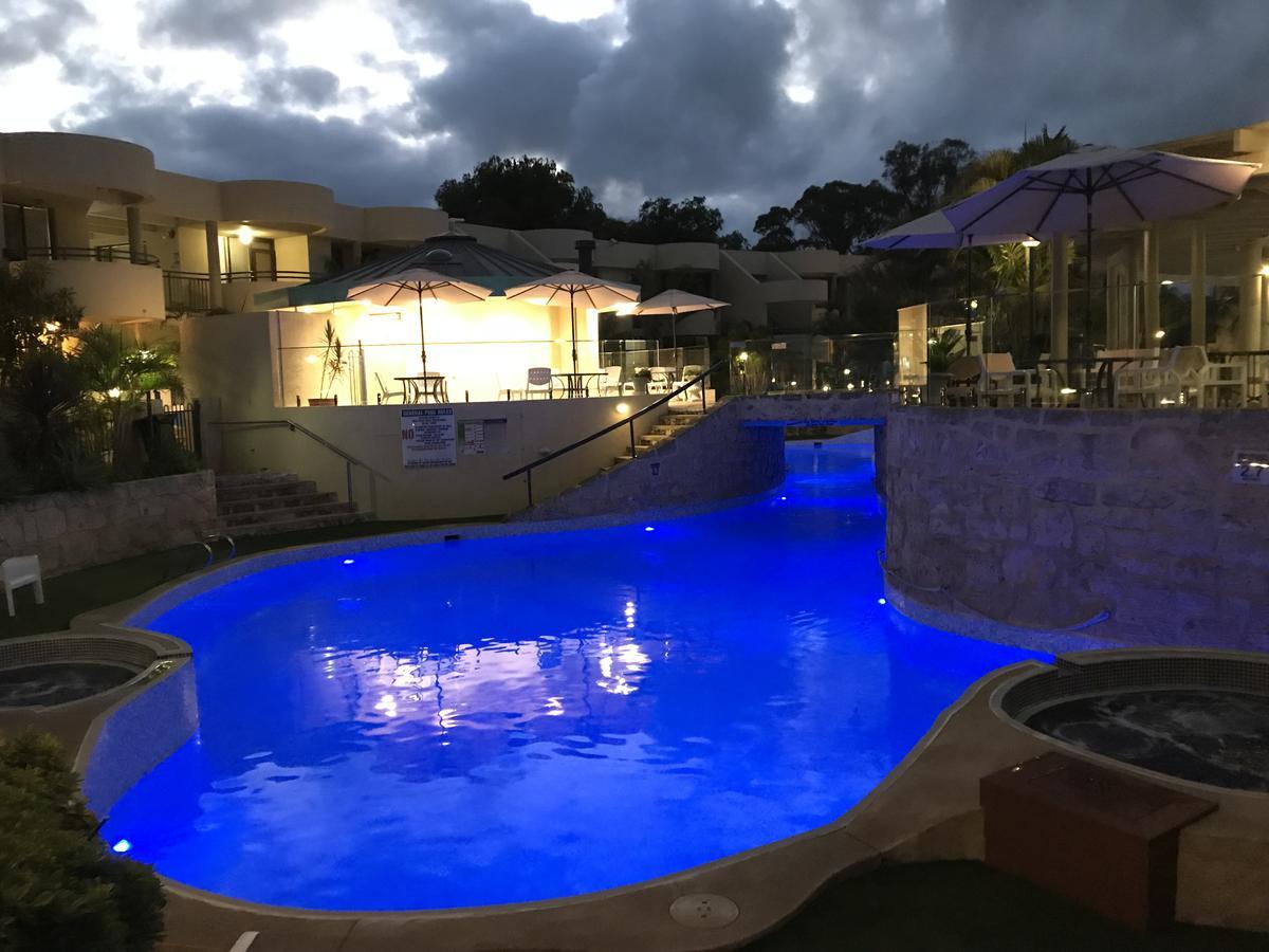 Silver Sands Resort Mandurah Exterior foto