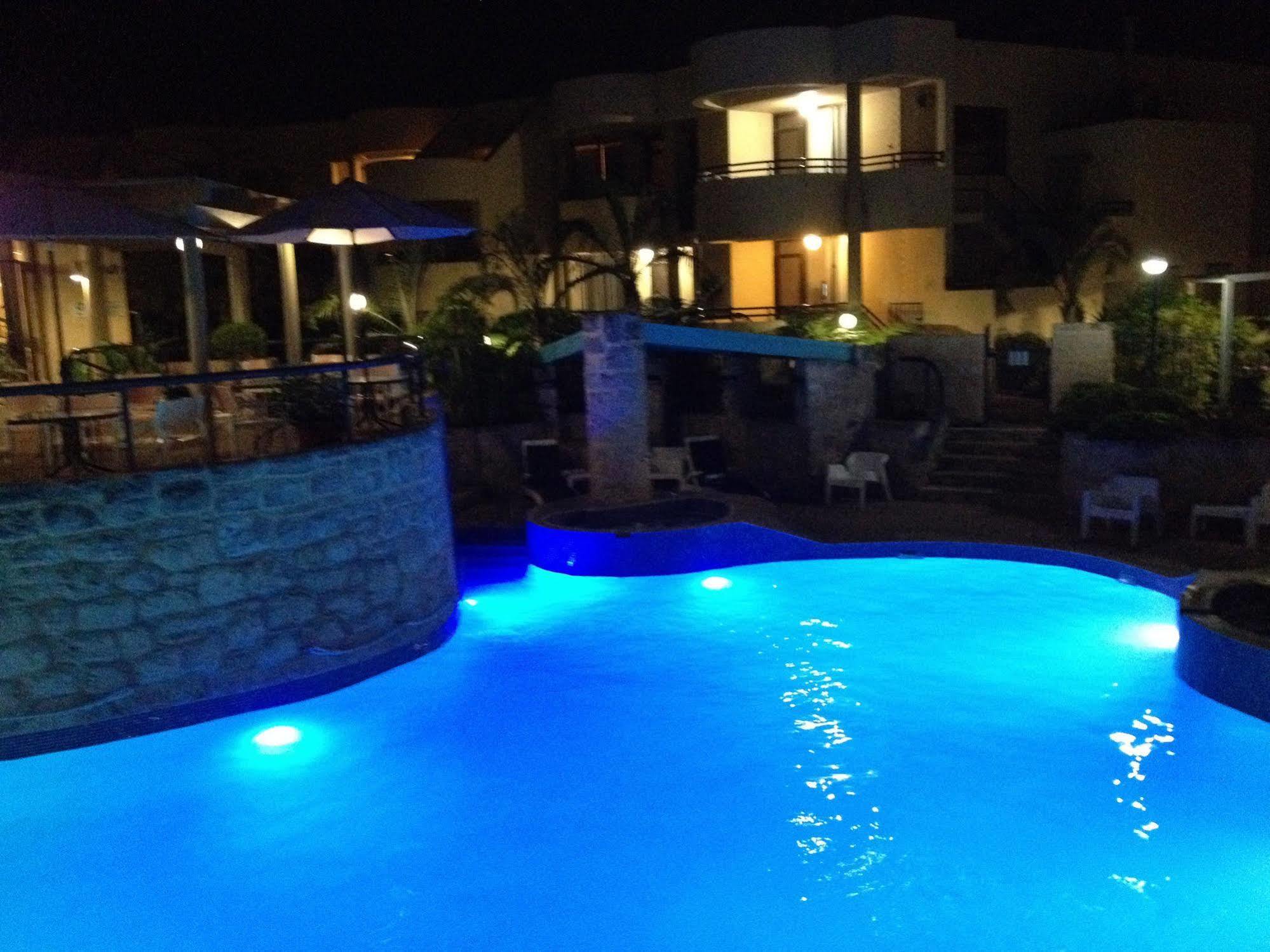 Silver Sands Resort Mandurah Exterior foto